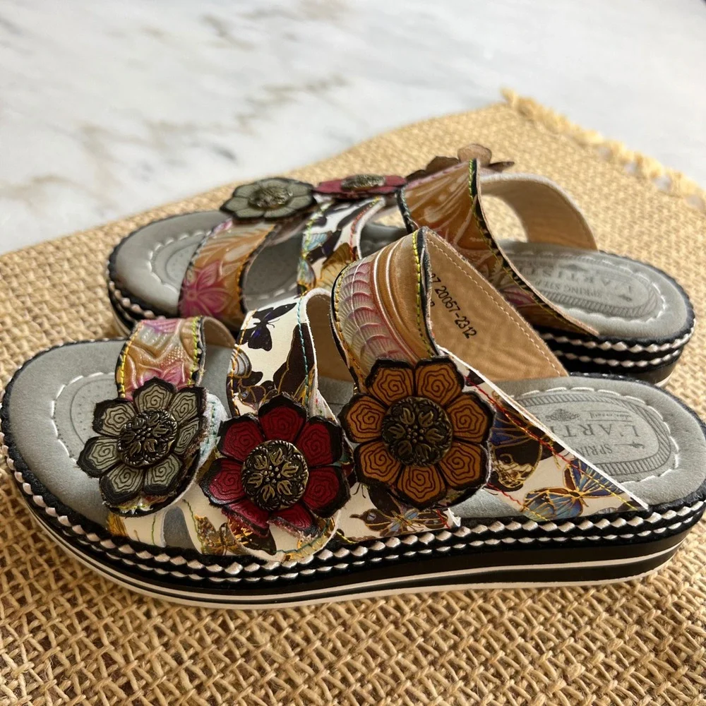 LArtiste Spring Step Naomi Monarch Butterfly Floral Platform Sandals Size 37‎ - Picture 4 of 9